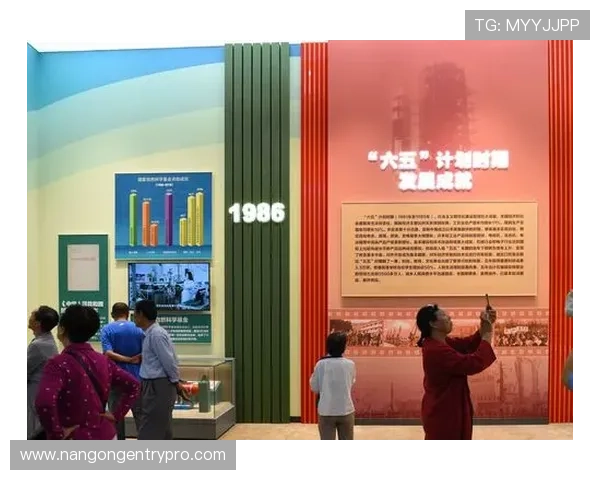 利兹联足球俱乐部的辉煌历程与未来发展战略全解析